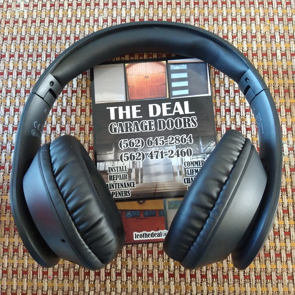 Bluetooth headphones